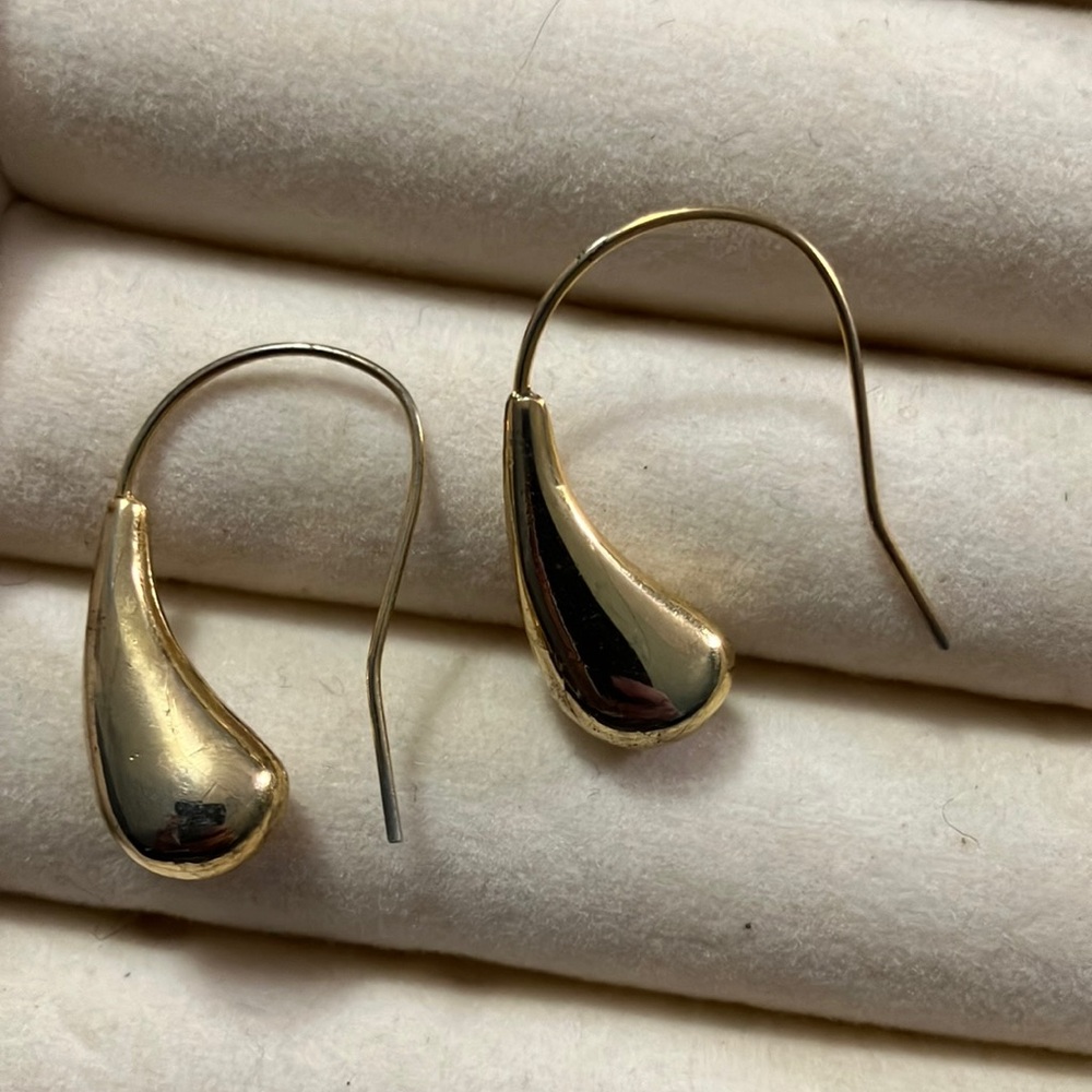 Elegant Gold Plated Drop Earrings